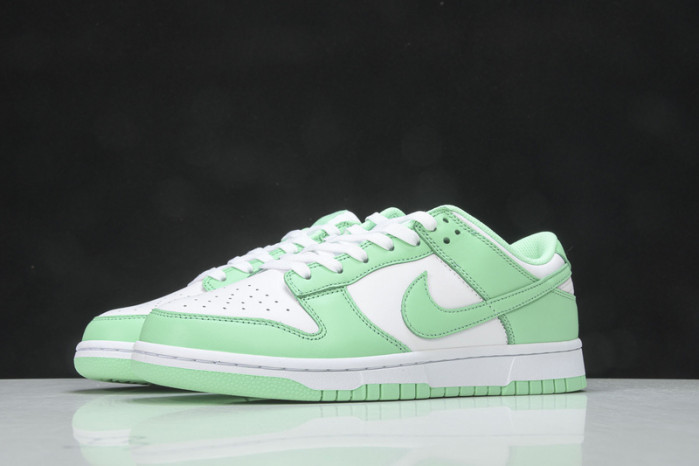 nike dunk low green glow - dd1503-105