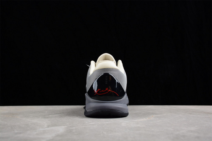 nike zoom kobe 5 