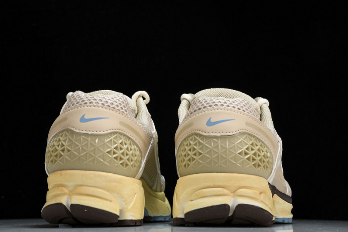 nike zoom vomero 5 oatmeal fb8825-111