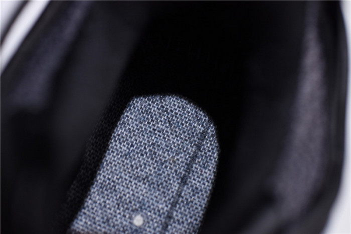 bl track black grey red 542023 w1gb1 6212