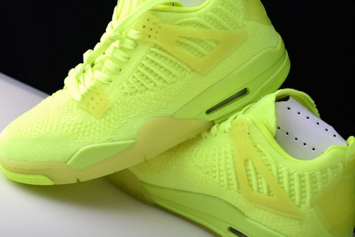 air jordan 4 flyknit “volt” aq3559-700