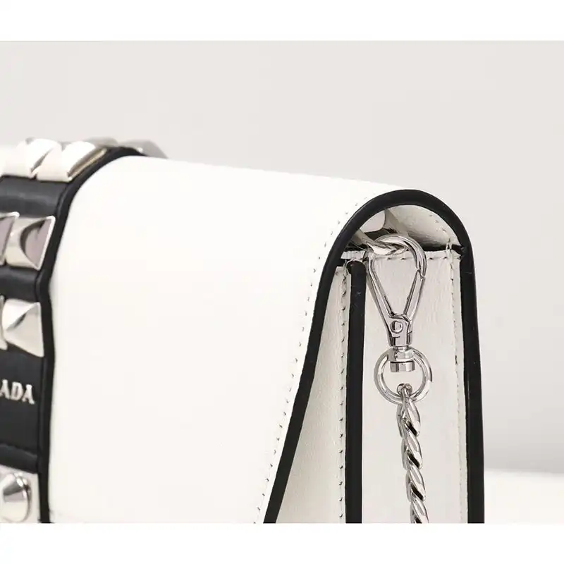 Pra*a bags 1907bp0079