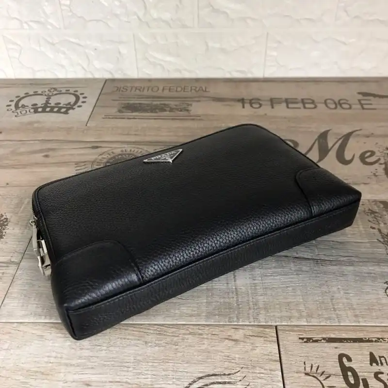 Pra*a bags 1910bb0032