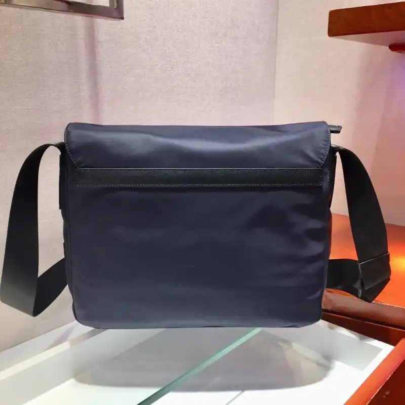 Pra*a bags 1910bb0060