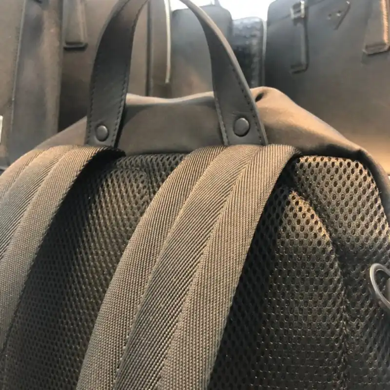 Pra*a bags 1910bb0066