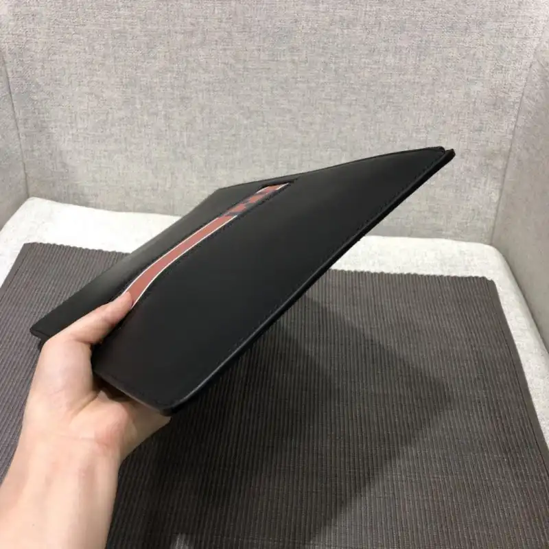 F**di bags 1917m0042