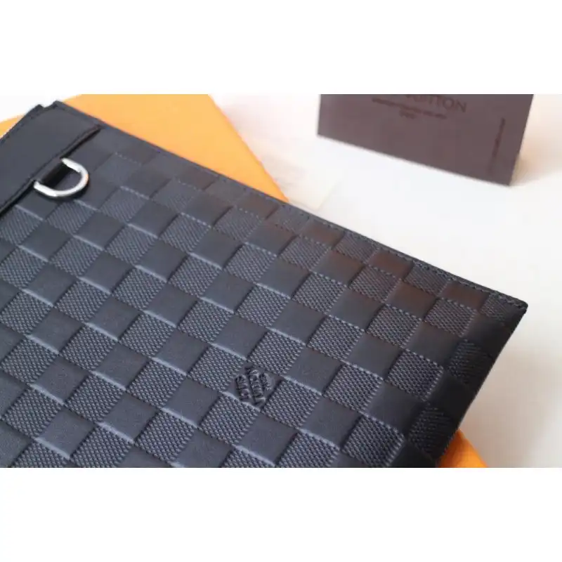 LV Bags 19B570264