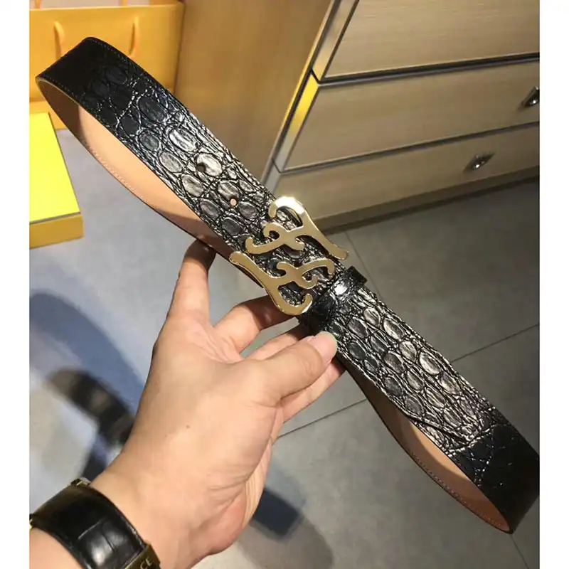 F**di s belte 19xf0050