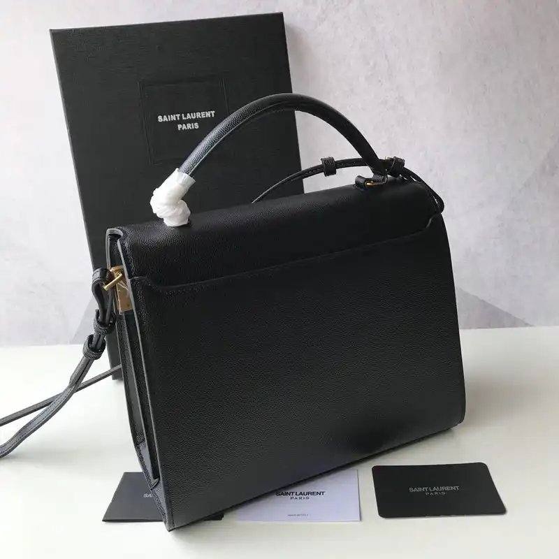 Y51 bags 2010b570015