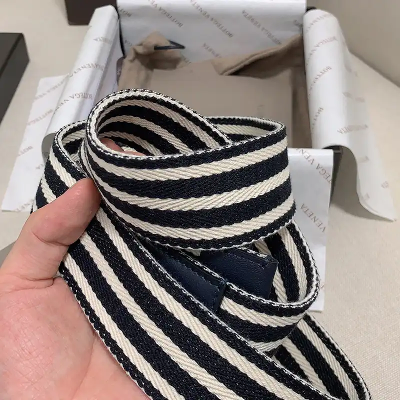 b0tt*ga Ven*ta belts 2407xf0020