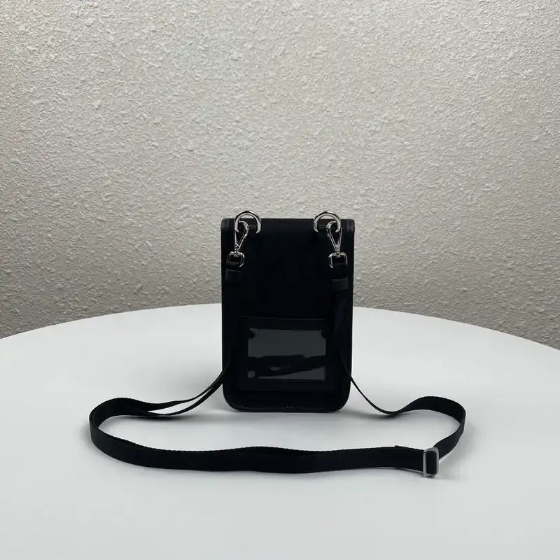 Pra*a bags 206b570130