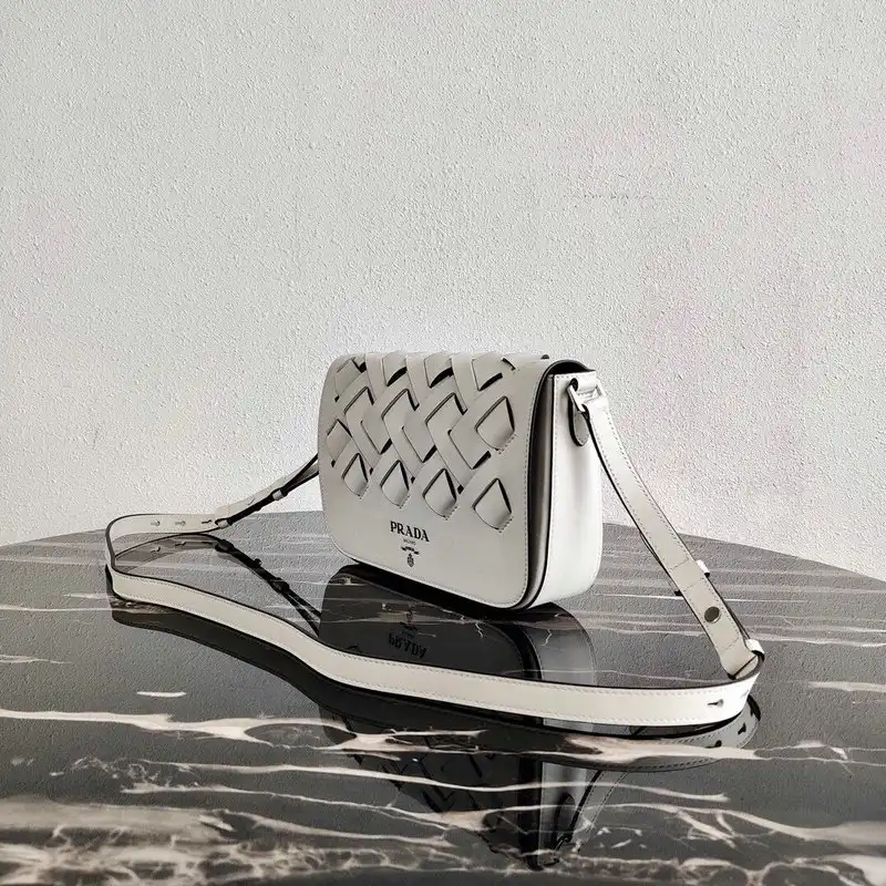 Pra*a bags 206fy0033