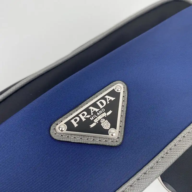 Pra*a bags 208b570119