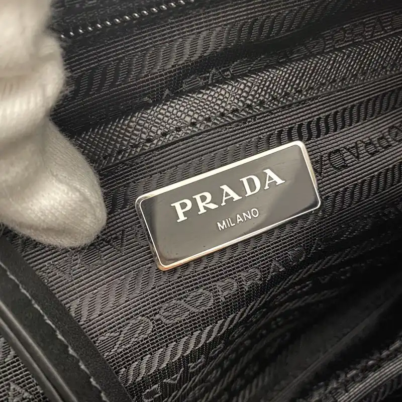 Pra*a bags 208b570120