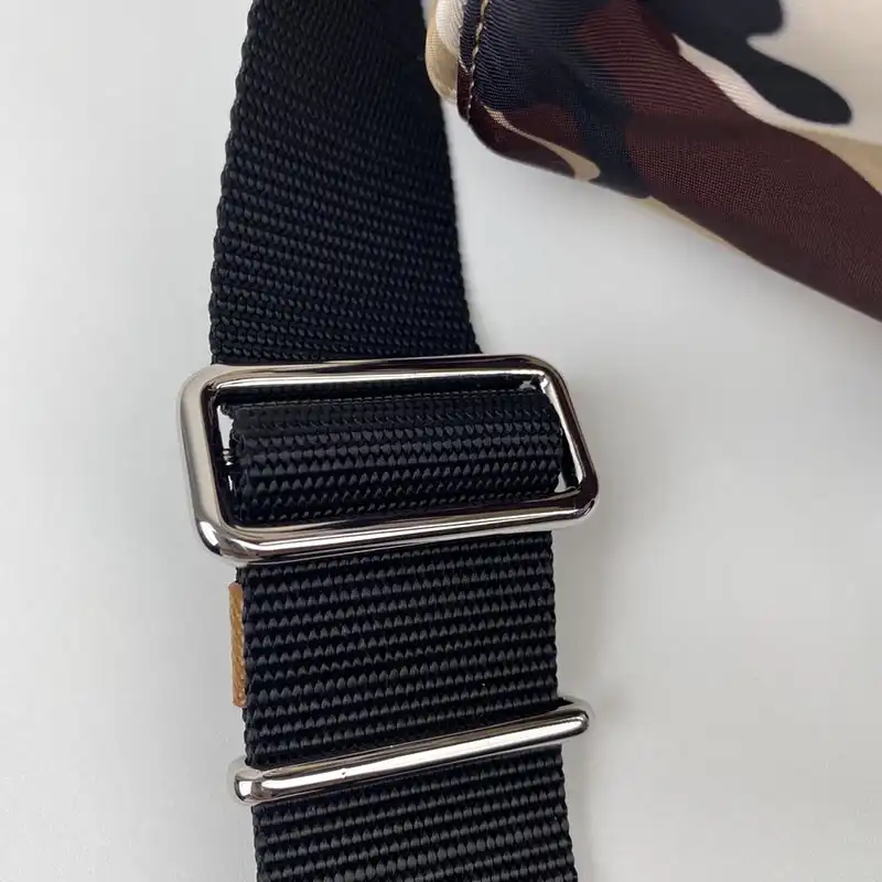 Pra*a bags 208b570122