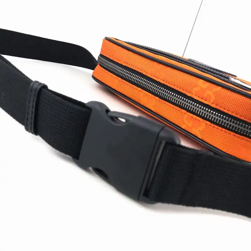 G*u*i bags 208b570143