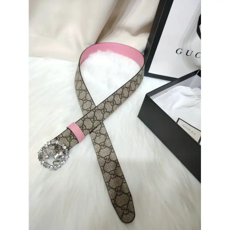 Pra*a bags 20b570157