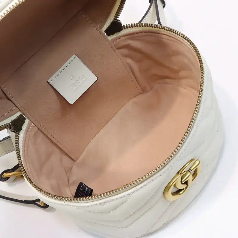 G*u*i bags 20b570244