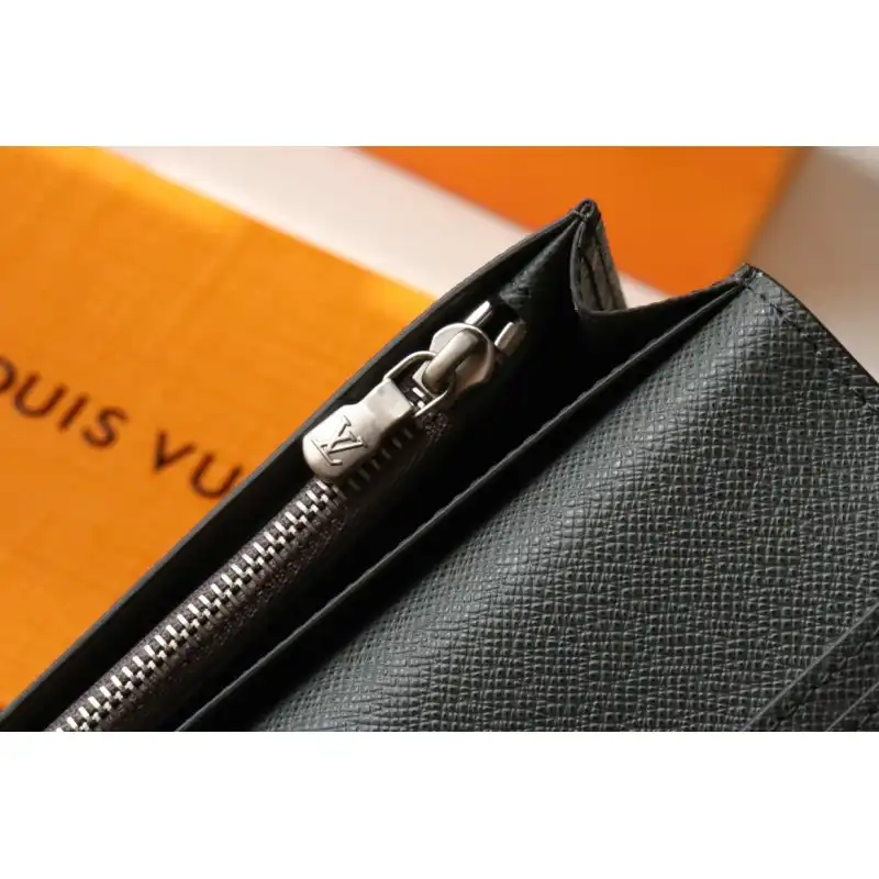 LV Bags 2102SH0004