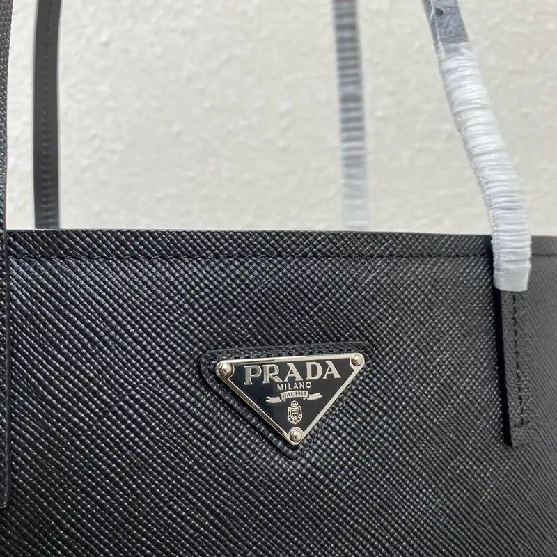 Pra*a bags 2104dj0040