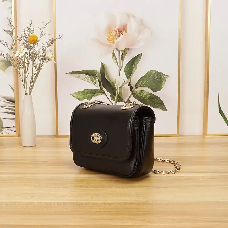 G*u*i bags 2104dj0080