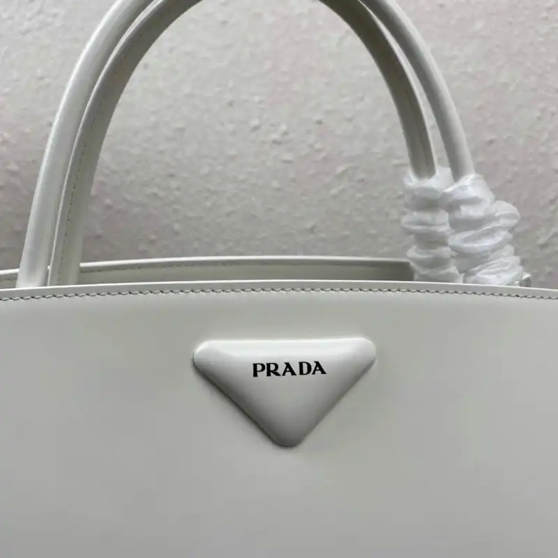 Pra*a bags 2106dj0022