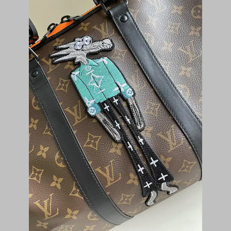 LV Bags 2106DJ0025