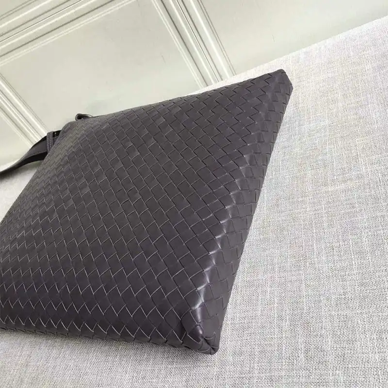 b0tt*ga Ven*ta bag 2108sf0137