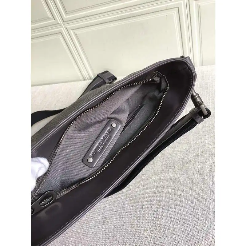 b0tt*ga Ven*ta bag 2108sf0137