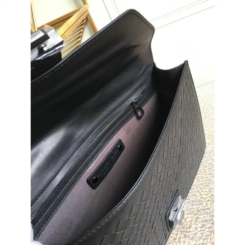 b0tt*ga Ven*ta bag 2108sf0233