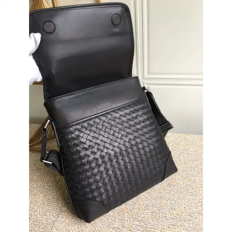 b0tt*ga Ven*ta bag 2108sf0240