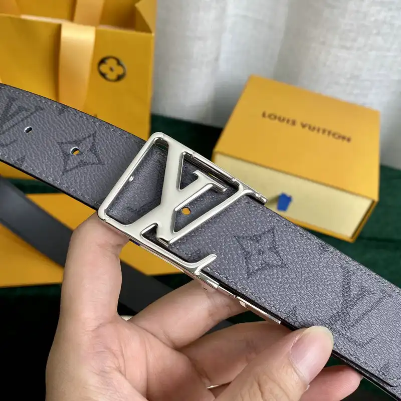 LV Belts 2109XA0043