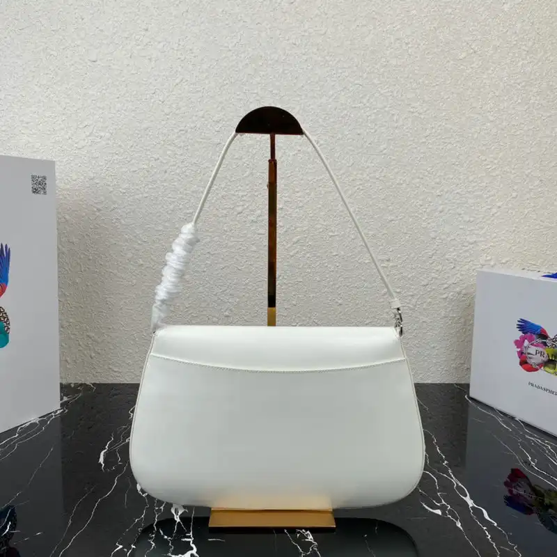 Pra*a bag 2109ya0136