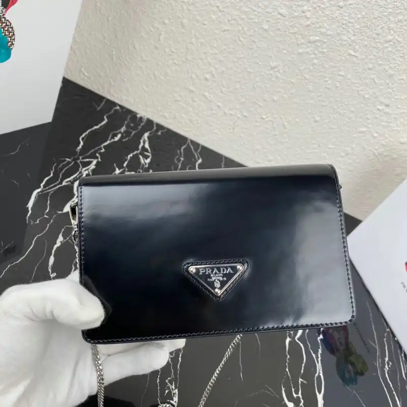 Pra*a bag 2109ya0139