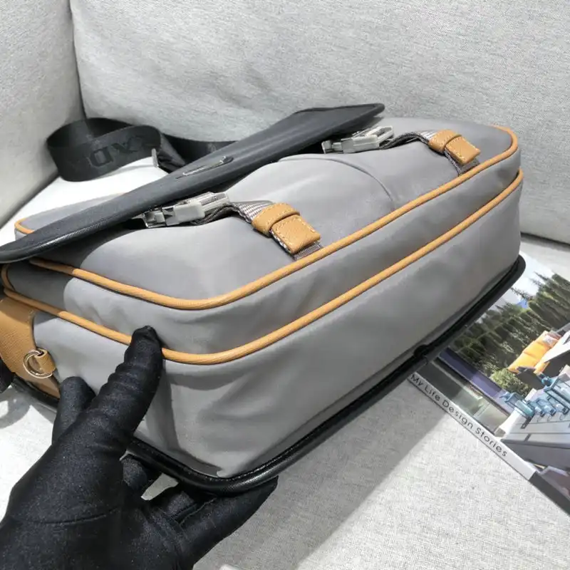 Pra*a s bags 2110yz0023