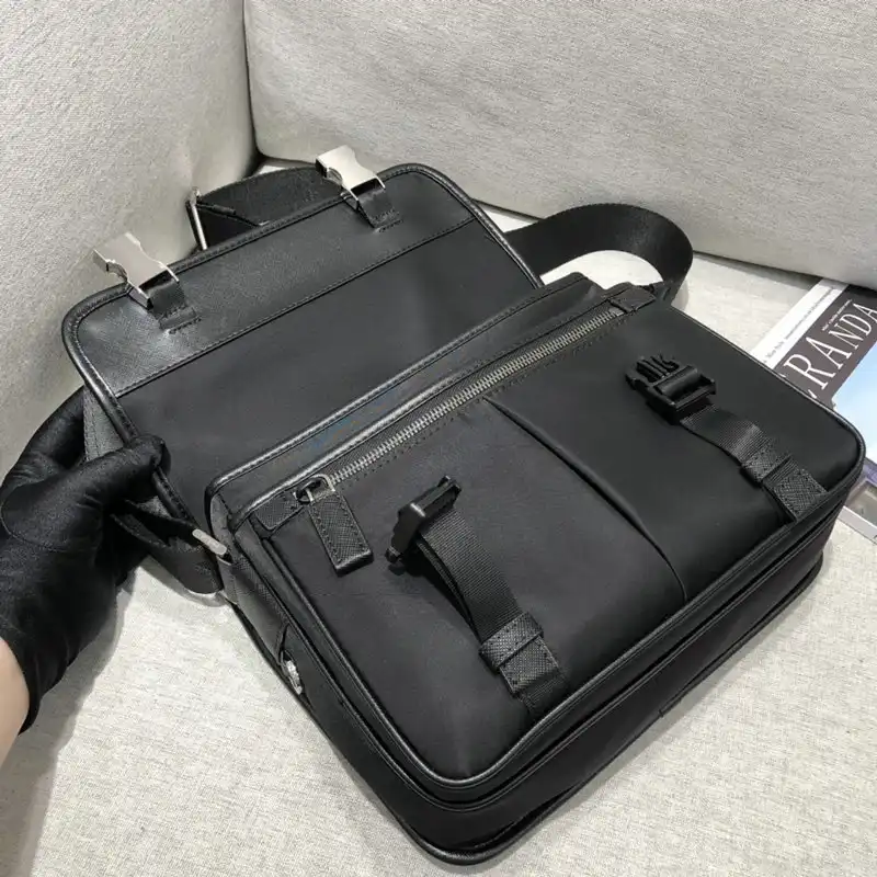 Pra*a s bags 2110yz0026