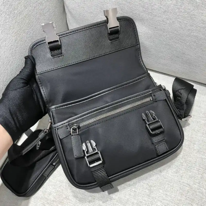 Pra*a s bags 2110yz0028