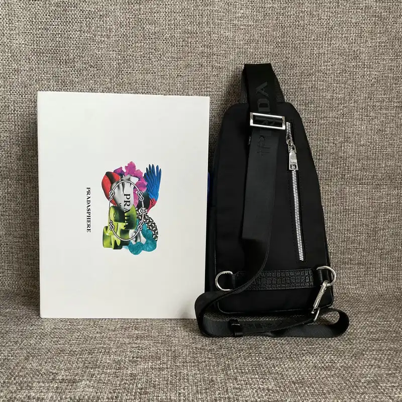 Pra*a s bags 2110yz0036