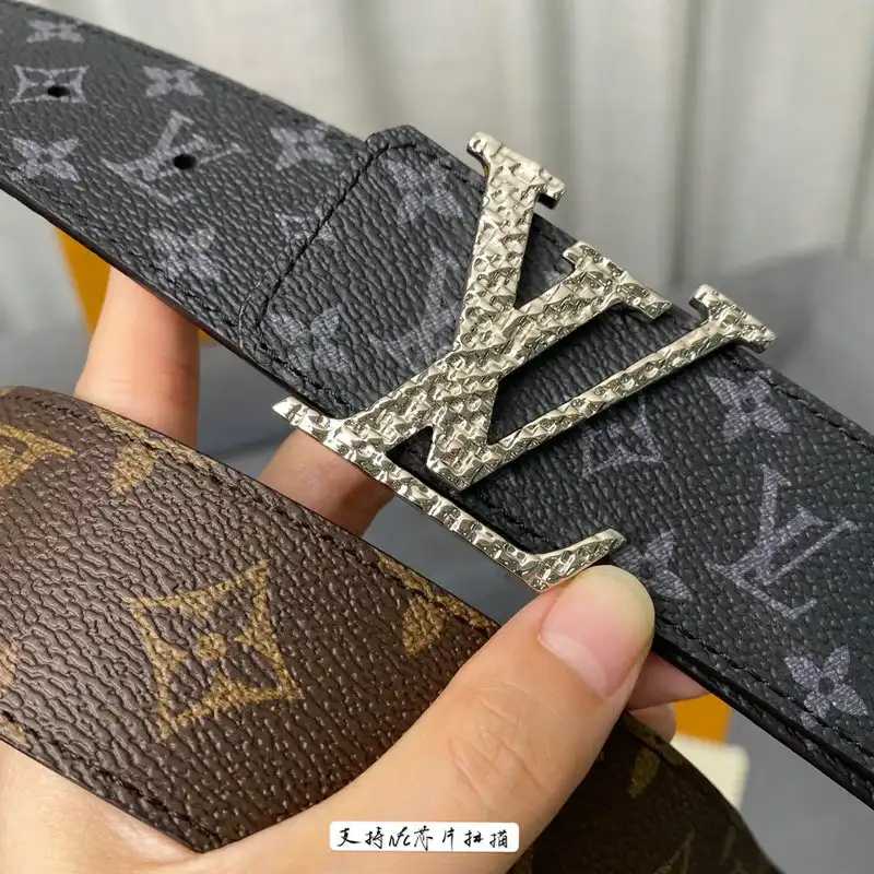 LV Belts 2111XA0019
