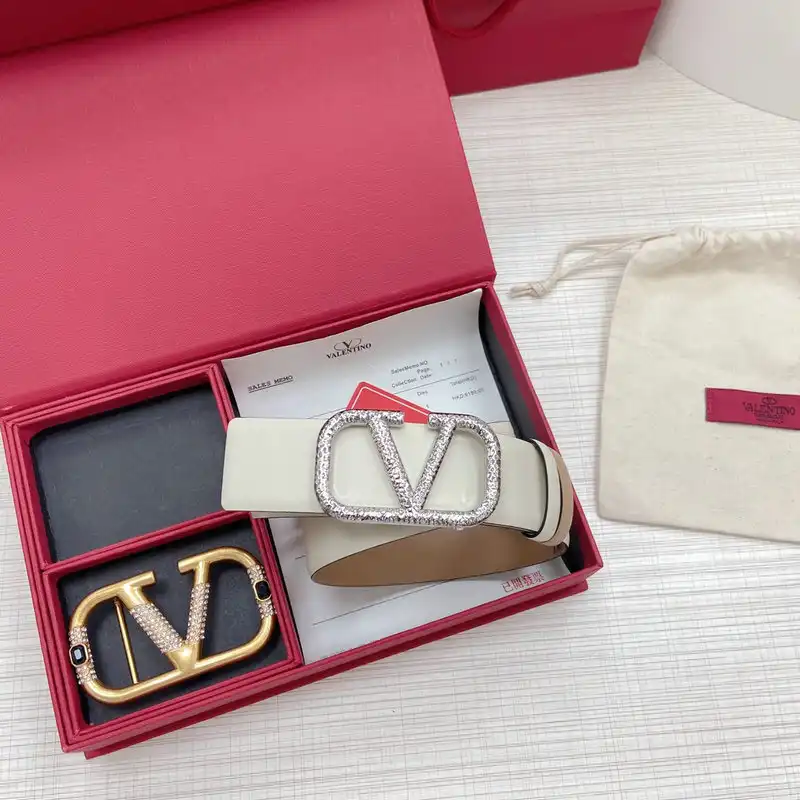 Va1e*ntin0 belts 2111xf0051