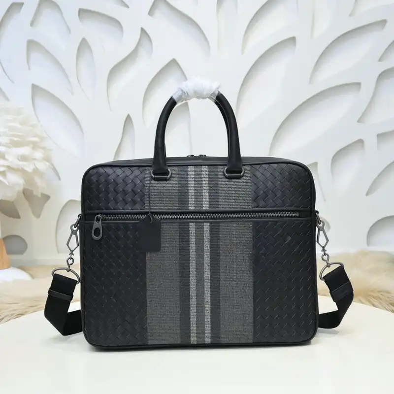 b0tt*ga Ven*ta bags 2111yz0011