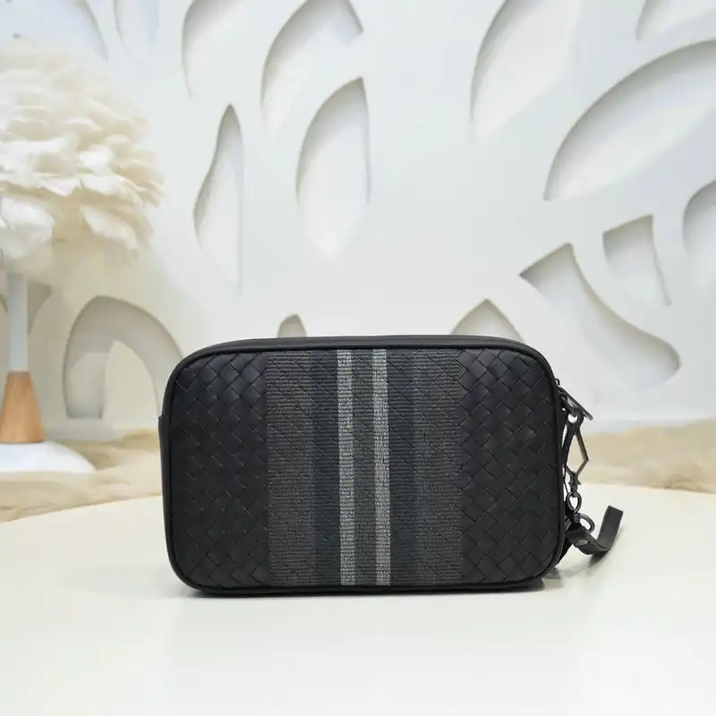 b0tt*ga Ven*ta bags 2111yz0016