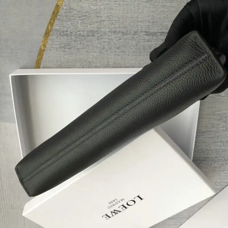 L0ew* bags 2111yz0026