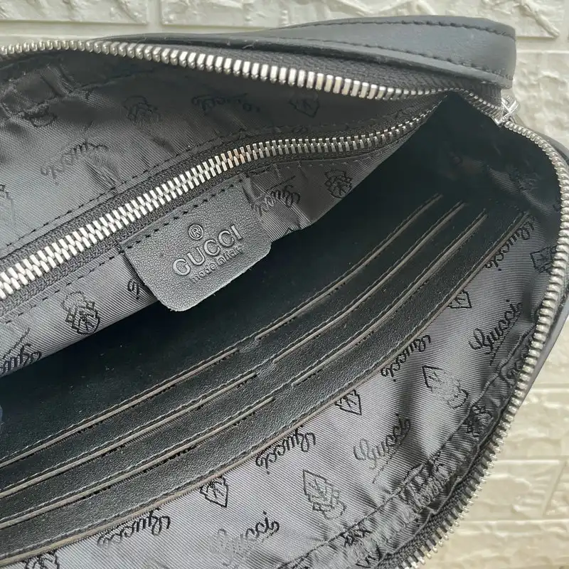 G*u*i bags 2111yz0044