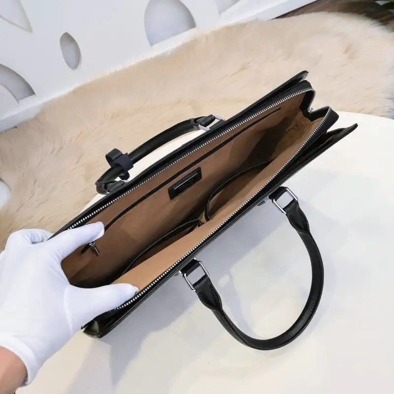 Pra*a bags 2111yz0056