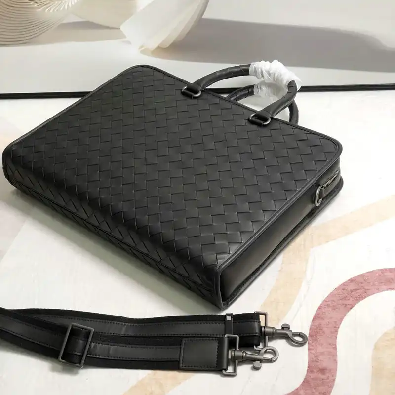 b0tt*ga Ven*ta bags 2111yz0089