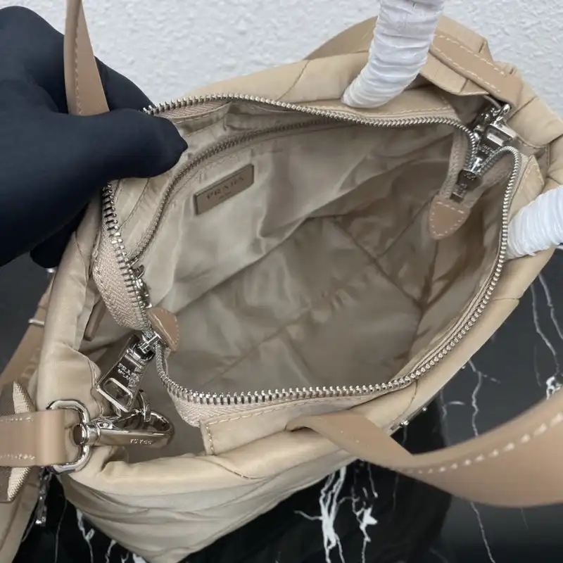 Pra*a bag 2112dj0028