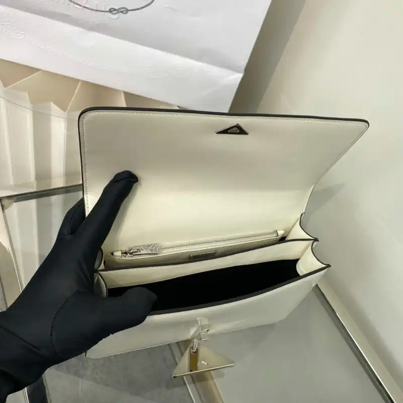 Pra*a bags 2112dj0099