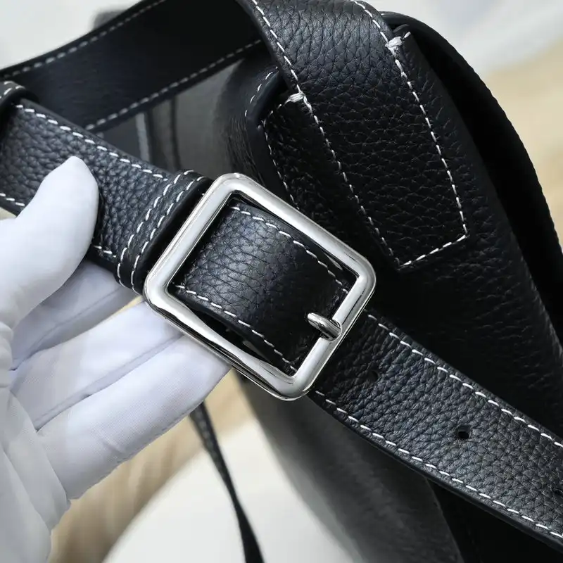 H**me5 bag 2112yz0014