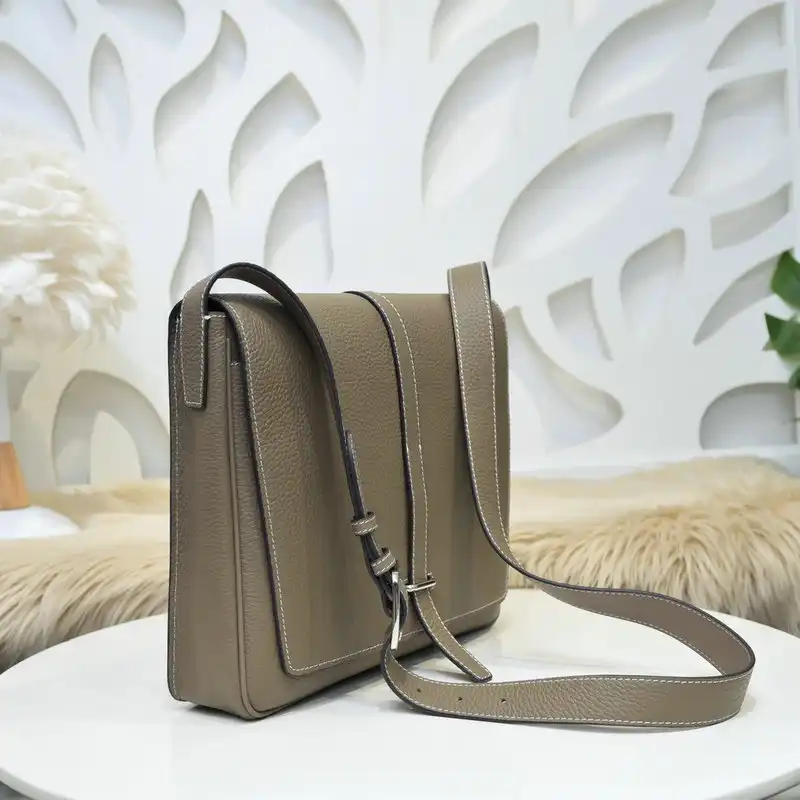 H**me5 bag 2112yz0017